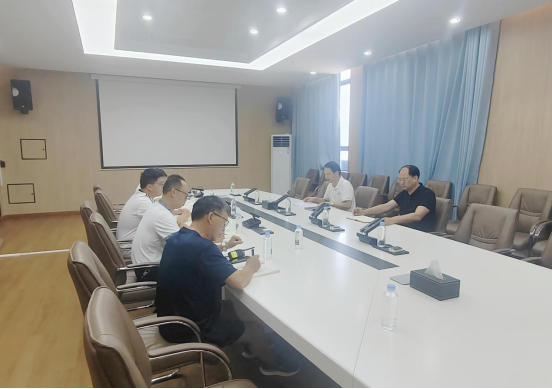 我校召开食品安全暨学生外卖管理整治工作部署会及学生座谈会